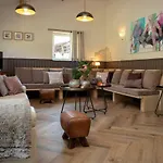 Gillishof Slowlife * Simpelveld