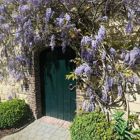 Gillishof Slowlife Stays *