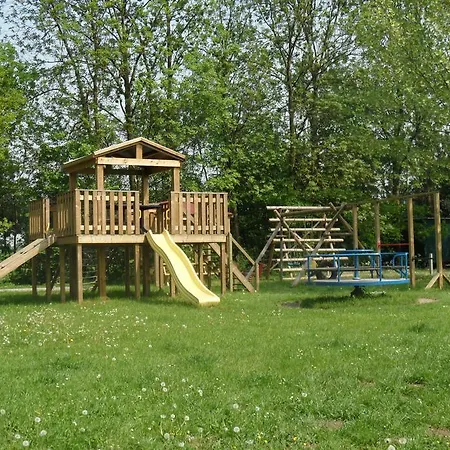 홀리데이파크 Homes Gillishof 심펠벨트